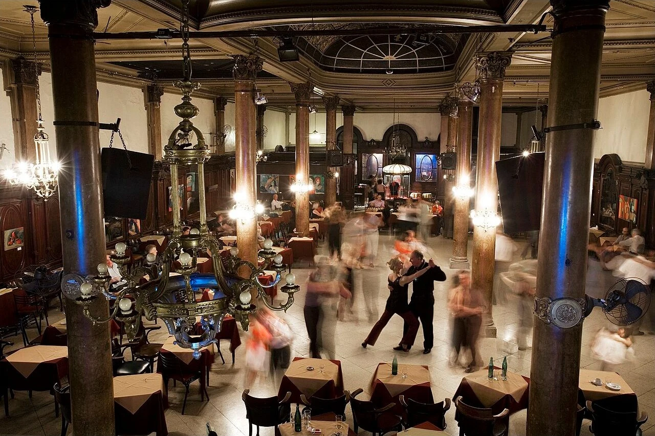 Tango dancers at Confitería La Ideal in Buenos Aires, photographed in 2006